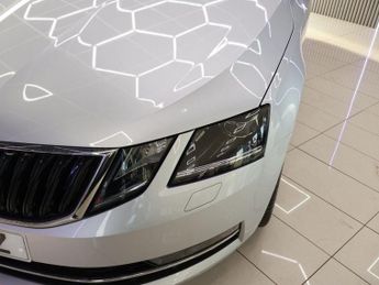 SKODA OCTAVIA 2.0 TDI SE L Hatchback 5dr Diesel DSG Euro 6 (s/s) (150 ps)