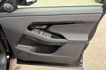 LAND ROVER RANGE ROVER EVOQUE 1.5 P300e 11.9kWh S SUV 5dr Petrol Plug-in Hybrid Auto 4WD Euro 