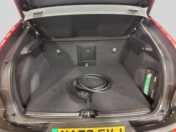 VOLVO C40 Twin Recharge 78kWh Plus SUV 5dr Electric Auto AWD (408 ps)