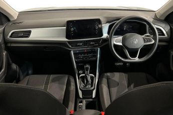 VOLKSWAGEN T-ROC 1.5 TSI Life SUV 5dr Petrol DSG Euro 6 (s/s) (150 ps) Front / Re