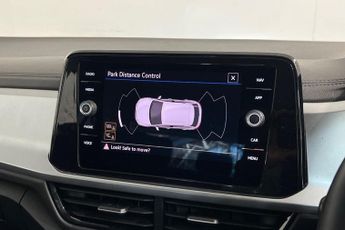 VOLKSWAGEN T-ROC 1.5 TSI Life SUV 5dr Petrol DSG Euro 6 (s/s) (150 ps) Front / Re