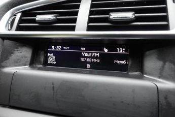 CITROEN C4 1.6 e-HDi Selection Hatchback 5dr Diesel Manual Euro 5 (s/s) (11