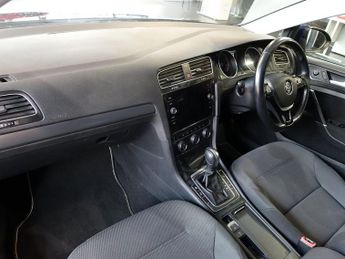 VOLKSWAGEN GOLF 1.5 TSI EVO Match Edition Hatchback 5dr Petrol DSG Euro 6 (s/s) 