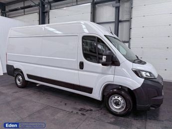 Peugeot Boxer 2.2 BlueHDi 335 Professional Panel Van 5dr Diesel Manual L3 H2 E