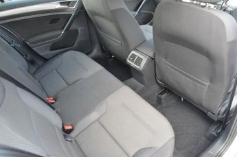 VOLKSWAGEN GOLF 1.6 TDI BlueMotion Tech Match Edition Estate 5dr Diesel Manual E