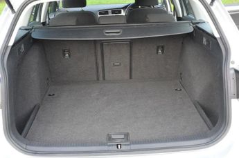 VOLKSWAGEN GOLF 1.6 TDI BlueMotion Tech Match Edition Estate 5dr Diesel Manual E