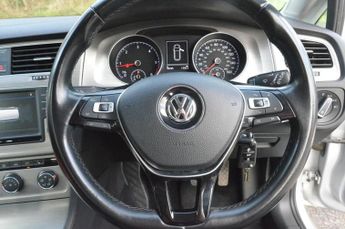 VOLKSWAGEN GOLF 1.6 TDI BlueMotion Tech Match Edition Estate 5dr Diesel Manual E