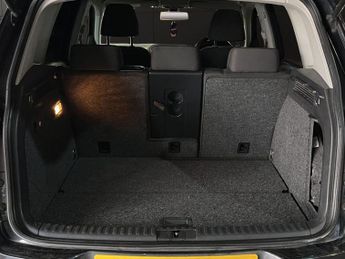 VOLKSWAGEN TIGUAN 2.0 TDI BlueMotion Tech Match SUV 5dr Diesel DSG 4WD Euro 6 (s/s