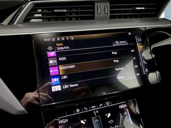 AUDI E-TRON 50 Sport SUV 5dr Electric Auto quattro 71.2kWh (11kW Charger) (3