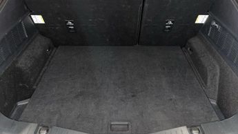 FORD MUSTANG MACH-E Standard Range 70kWh SUV 5dr Electric Automatic (269 ps)