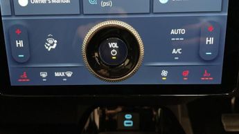 FORD MUSTANG MACH-E Standard Range 70kWh SUV 5dr Electric Automatic (269 ps)