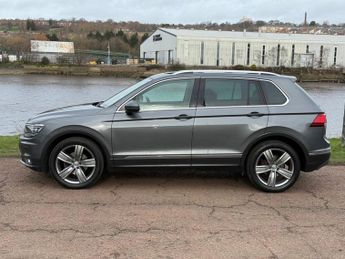 VOLKSWAGEN TIGUAN 2.0 TDI SEL SUV 5dr Diesel DSG Euro 6 (s/s) (150 ps)