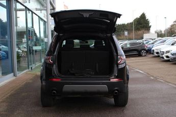 LAND ROVER DISCOVERY SPORT 2.0 TD4 Landmark SUV 5dr Diesel Auto 4WD Euro 6 (s/s) (180 ps)