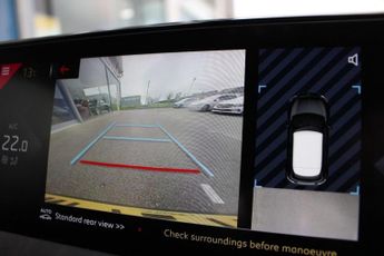 DS AUTOMOBILES DS 3 CROSSBACK 1.2 PureTech Louvre Crossback 5dr Petrol EAT8 Euro 6 (s/s) (130 