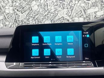 VOLKSWAGEN GOLF 1.0 TSI Life Hatchback 5dr Petrol Manual Euro 6 (s/s) (110 ps)