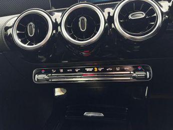 MERCEDES-BENZ A-CLASS 1.5 A180d Sport Hatchback 5dr Diesel 7G-DCT Euro 6 (s/s) (116 ps