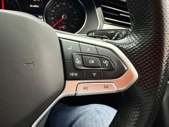 VOLKSWAGEN PASSAT 1.4 TSI 13kWh GTE Estate 5dr Petrol Plug-in Hybrid DSG Euro 6 (s