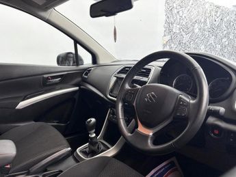 SUZUKI SX4 S-CROSS 1.4 Boosterjet MHEV SZ-T SUV 5dr Petrol Hybrid Manual Euro 6 (s/