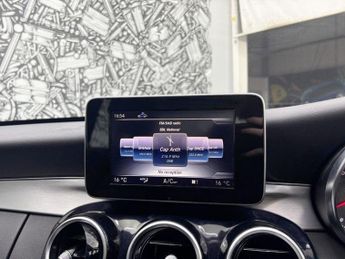 MERCEDES-BENZ C-CLASS 2.1 C300dh Sport (Premium) Saloon 4dr Diesel Hybrid G-Tronic+ Eu