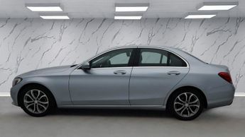 MERCEDES-BENZ C-CLASS 2.1 C300dh Sport (Premium) Saloon 4dr Diesel Hybrid G-Tronic+ Eu