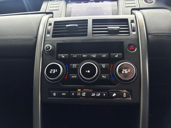 LAND ROVER DISCOVERY SPORT 2.0 TD4 Landmark SUV 5dr Diesel Auto 4WD Euro 6 (s/s) (180 ps)