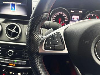 MERCEDES-BENZ CLA 2.1 CLA220d AMG Line Coupe 4dr Diesel 7G-DCT Euro 6 (s/s) (177 p