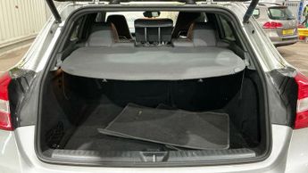 MERCEDES-BENZ GLA 2.1 GLA200d AMG Line SUV 5dr Diesel 7G-DCT Euro 6 (s/s) (136 ps)