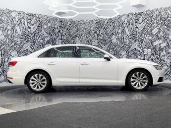 AUDI A4 2.0 TDI ultra SE Saloon 4dr Diesel S Tronic Euro 6 (s/s) (150 ps