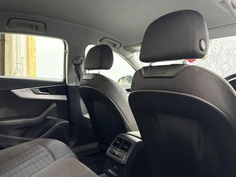 AUDI A4 2.0 TDI ultra SE Saloon 4dr Diesel S Tronic Euro 6 (s/s) (150 ps