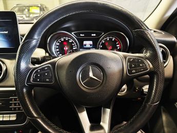 MERCEDES-BENZ 180 1.6 GLA200 Sport (Premium) SUV 5dr Petrol 7G-DCT Euro 6 (s/s) (1