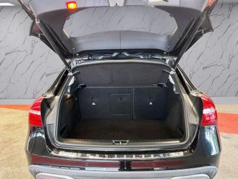 MERCEDES-BENZ 180 1.6 GLA200 Sport (Premium) SUV 5dr Petrol 7G-DCT Euro 6 (s/s) (1
