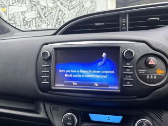TOYOTA YARIS 1.5 VVT-h Excel Hatchback 5dr Petrol Hybrid E-CVT Euro 6 (s/s) (
