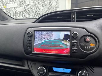 TOYOTA YARIS 1.5 VVT-h Excel Hatchback 5dr Petrol Hybrid E-CVT Euro 6 (s/s) (