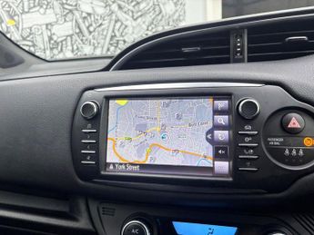 TOYOTA YARIS 1.5 VVT-h Excel Hatchback 5dr Petrol Hybrid E-CVT Euro 6 (s/s) (