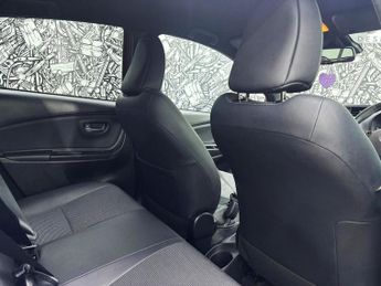 TOYOTA YARIS 1.5 VVT-h Excel Hatchback 5dr Petrol Hybrid E-CVT Euro 6 (s/s) (