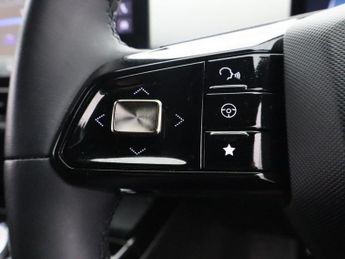 MG MG 4 64kWh Trophy Long Range Hatchback 5dr Electric Auto (203 ps)