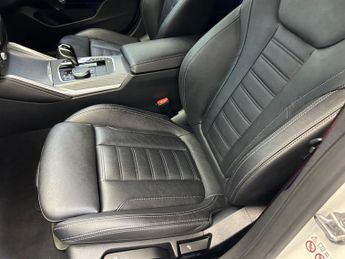 BMW 4 SERIES GRAN COUPE 2.0 420i M Sport Hatchback 5dr Petrol Auto Euro 6 (s/s) (184 ps)