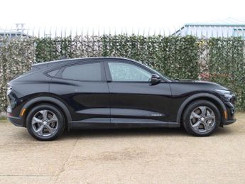 FORD MUSTANG MACH-E Standard Range 70kWh SUV 5dr Electric Automatic (269 ps)