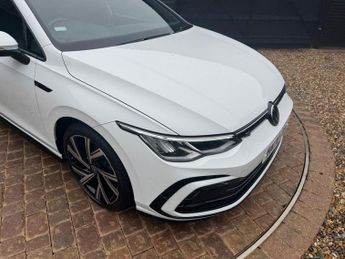 VOLKSWAGEN GOLF 2.0 TDI R-Line Hatchback 5dr Diesel DSG Euro 6 (s/s) (150 ps)