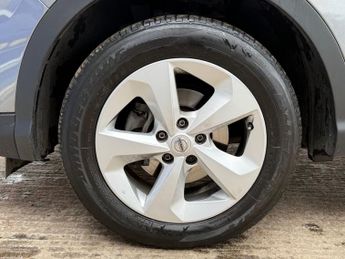 NISSAN QASHQAI 1.3 DIG-T Acenta Premium SUV 5dr Petrol DCT Auto Euro 6 (s/s) (1
