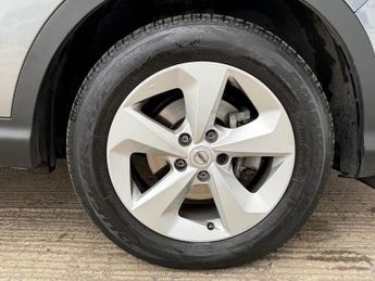 NISSAN QASHQAI 1.3 DIG-T Acenta Premium SUV 5dr Petrol DCT Auto Euro 6 (s/s) (1