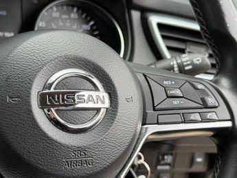 NISSAN QASHQAI 1.3 DIG-T Acenta Premium SUV 5dr Petrol DCT Auto Euro 6 (s/s) (1