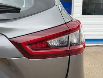 NISSAN QASHQAI 1.3 DIG-T Acenta Premium SUV 5dr Petrol DCT Auto Euro 6 (s/s) (1