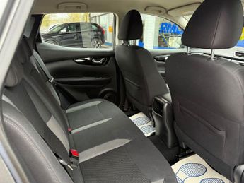 NISSAN QASHQAI 1.3 DIG-T Acenta Premium SUV 5dr Petrol DCT Auto Euro 6 (s/s) (1