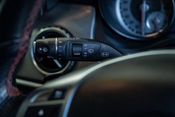 MERCEDES-BENZ GLA 2.1 GLA220d AMG Line (Premium Plus) SUV 5dr Diesel 7G-DCT 4MATIC