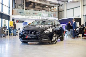 VOLVO V40 2.0 D4 Inscription Hatchback 5dr Diesel Auto Euro 6 (s/s) (190 p