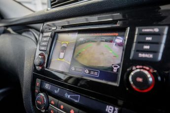 NISSAN QASHQAI 1.3 DIG-T N-Connecta SUV 5dr Petrol DCT Auto Euro 6 (s/s) (160 p