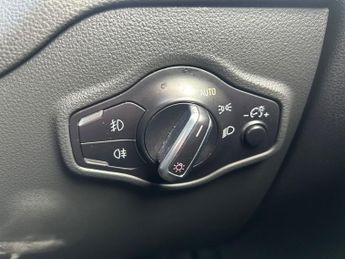 AUDI Q5 2.0 TDI S line SUV 5dr Diesel S Tronic quattro Euro 6 (s/s) (190