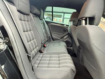 VOLKSWAGEN GOLF 2.0 TDI GTD Hatchback 5dr Diesel DSG Euro 5 (170 ps)