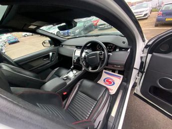 LAND ROVER DISCOVERY SPORT 2.0 D180 MHEV R-Dynamic SE SUV 5dr Diesel Auto 4WD Euro 6 (s/s) 